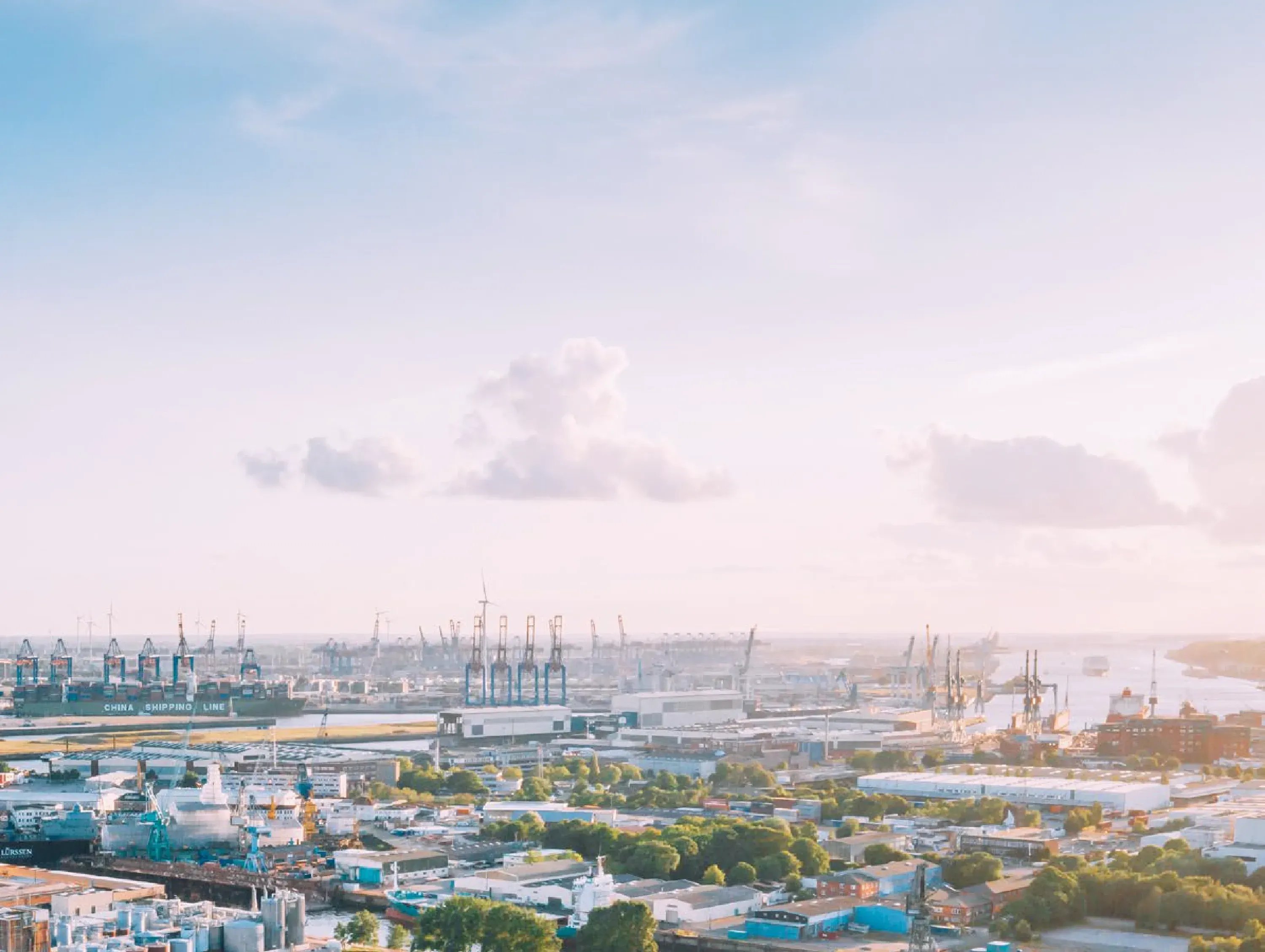 Hamburg port skyline